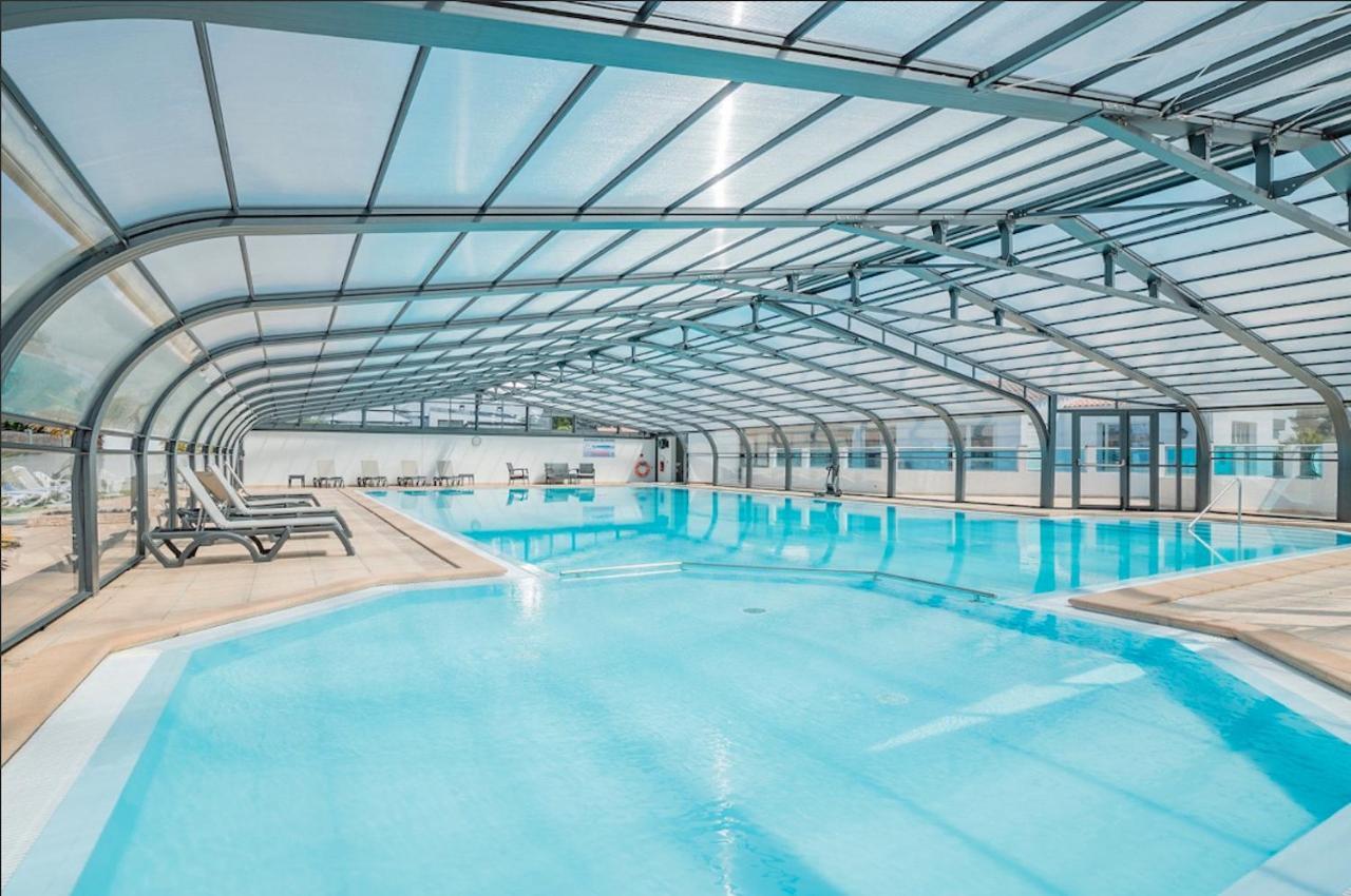 Joli Chalet Pour 6 - Domaine Avec Piscine Бретіньоль-сюр-Мер Екстер'єр фото